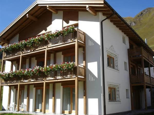 Arch San Martin Hotel Samnaun Exterior foto